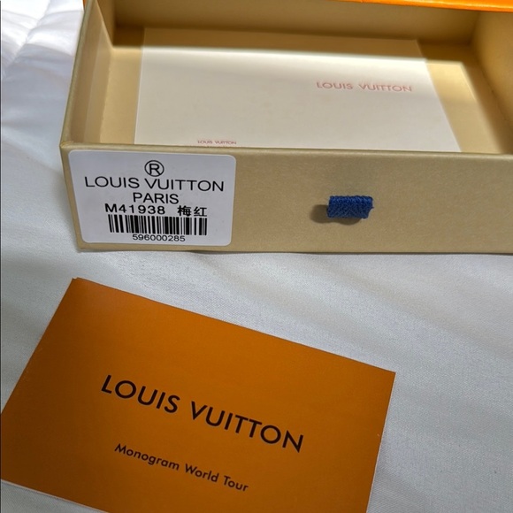 Louis Vuitton Orange Box with Beige Dust Bag - Picture 4 of 7